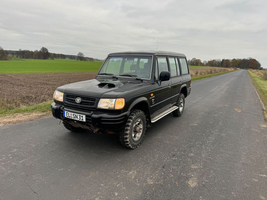 Hyundai Galloper 2.5 TD 4x4 7-osobowy SUV Terenowy Pickup AWD Niemcy Ładny