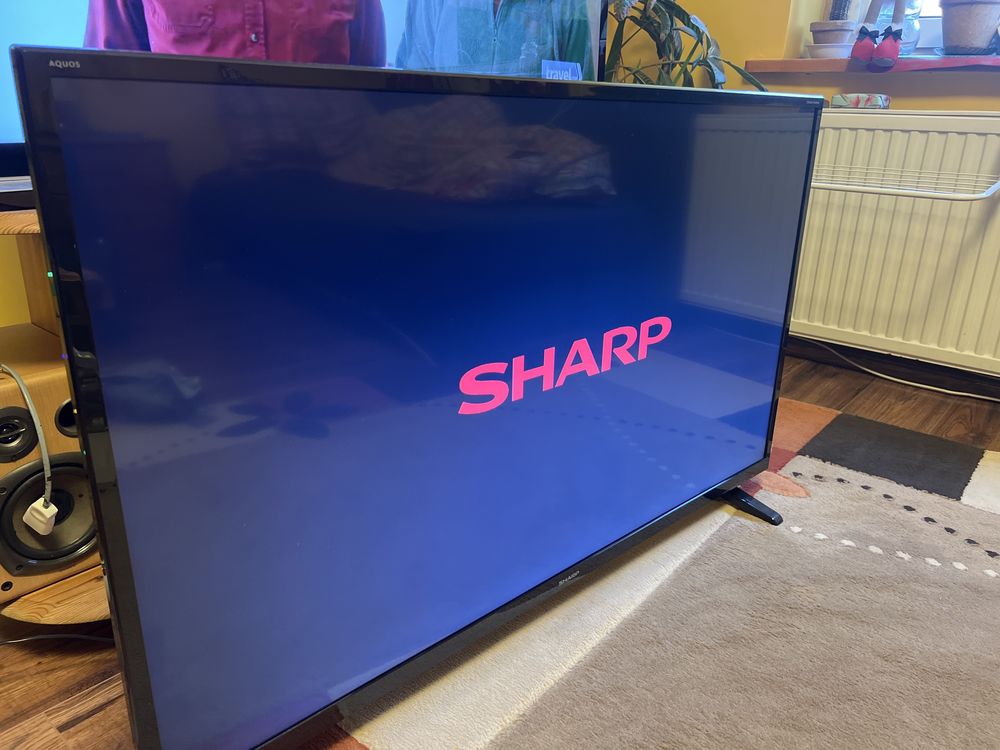 Telewizor SHARP 49