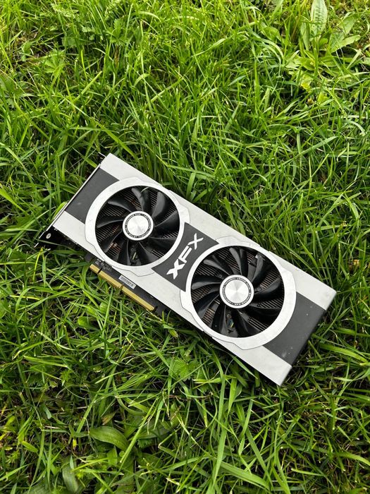 Видеокарта HD7970 XFX 3GB
