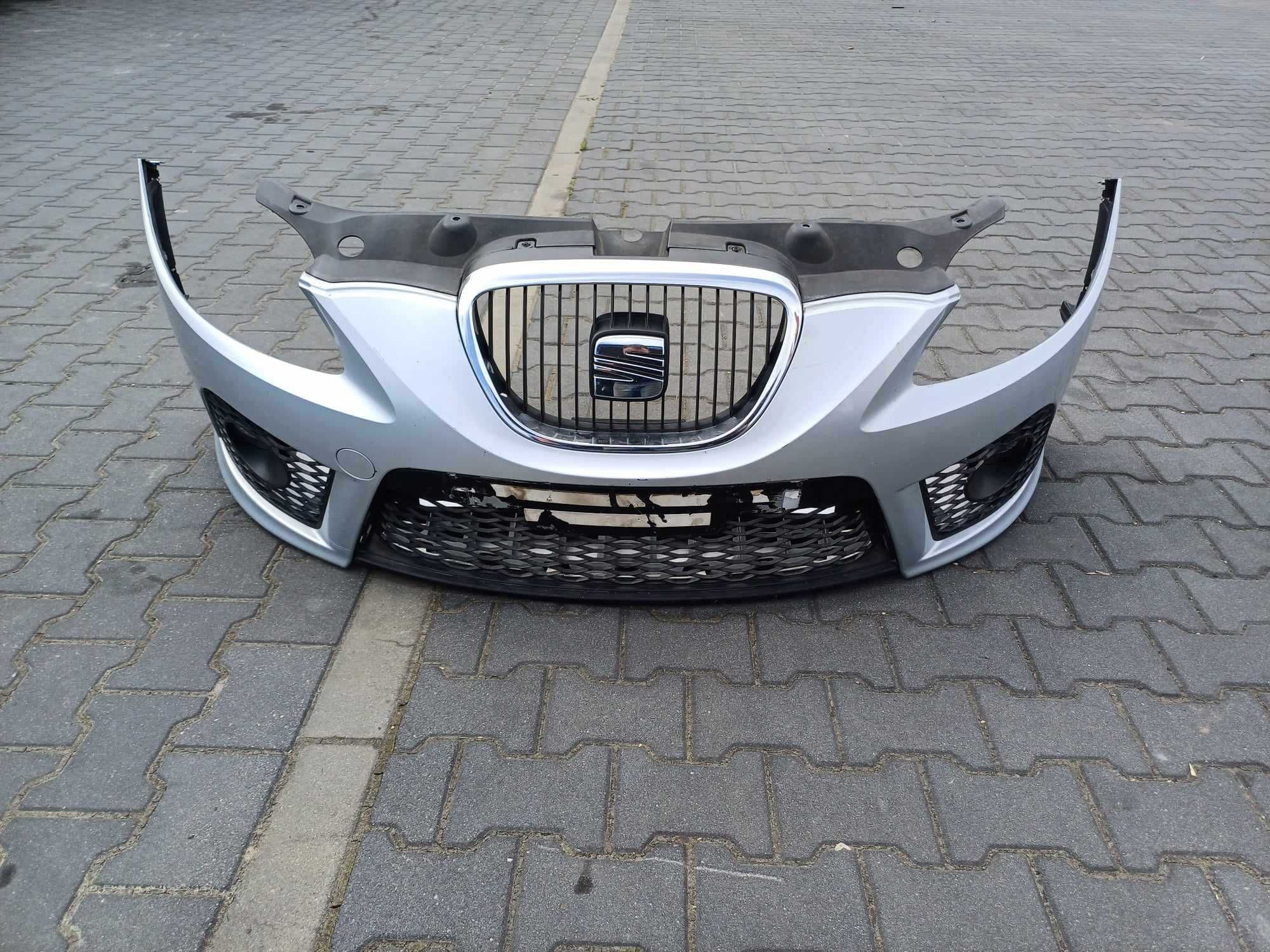 Seat leon FR LIFT zderzak przód kompletny czarny srebrny