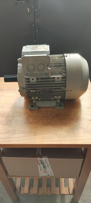 Silnik elektryczny łapowy Siemens 4KW