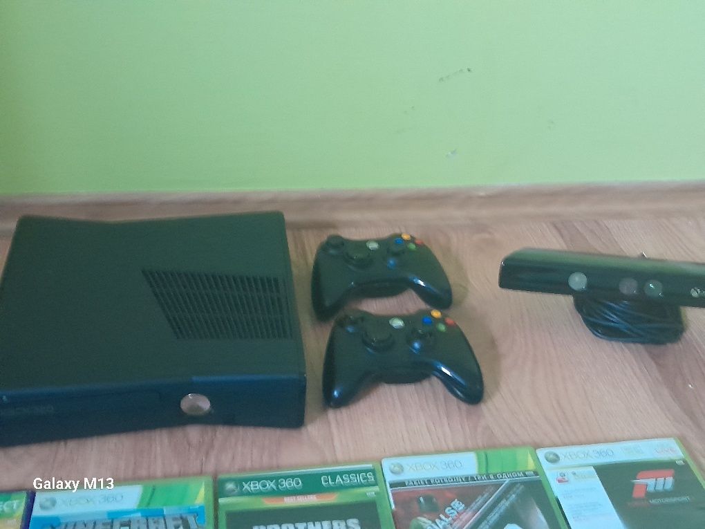 Konsola Xbox 360