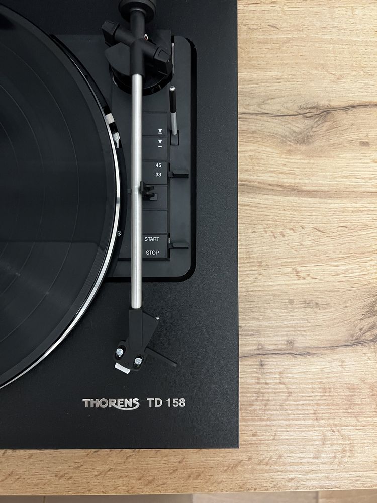 Програвач вінілу Thorens TD 158 + фонокоректор Thorens MM-002