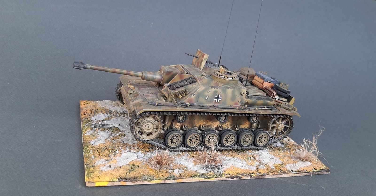 Сборная модель танка StuG 3   1/35