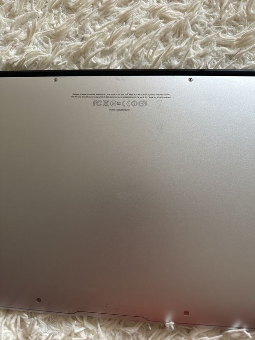 Макбук 2011 года на Запчасти