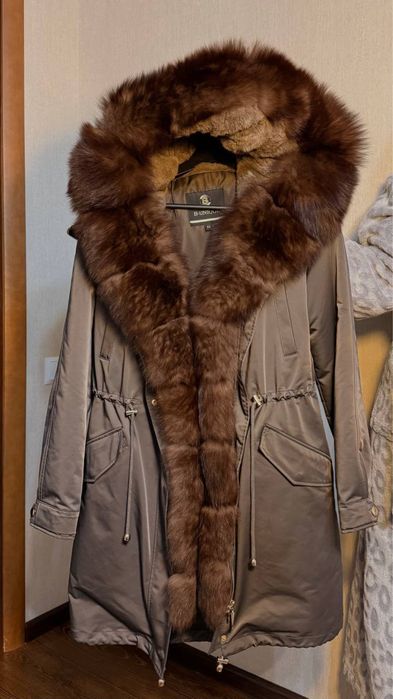 Парка з хутром песця