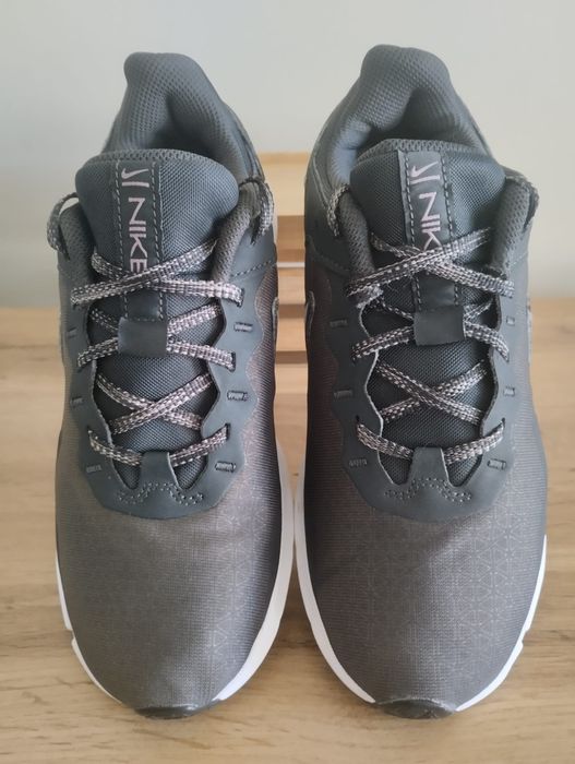 Nike Legend Essential 2 Premium 'Off Noir Black' EU 37.5