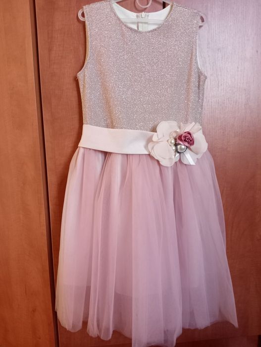 Плаття на дівчинку