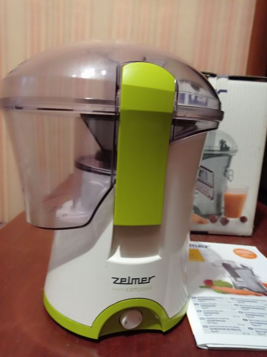 Соковитискач Zelmer Julita 377