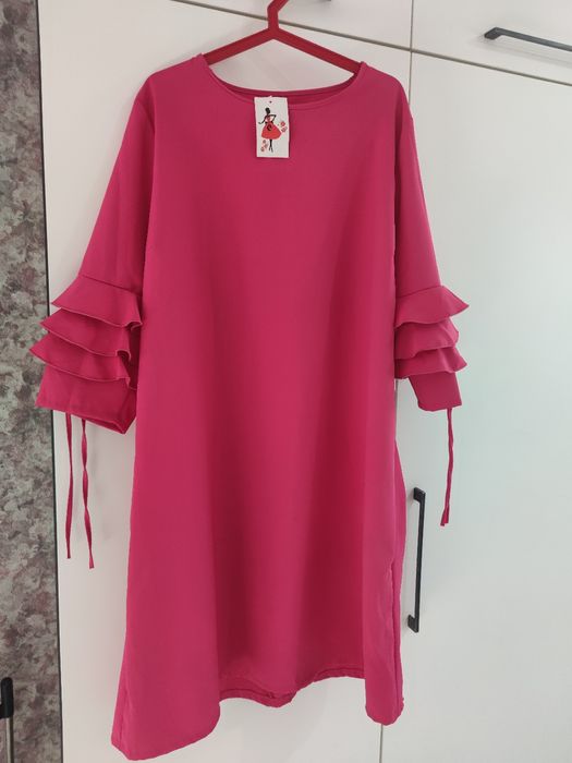 Сукня жіноча, дуже гарна, 54 розмір