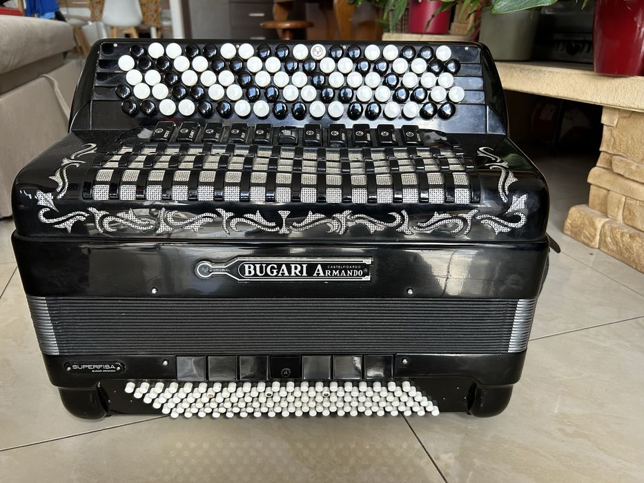 Akordeon włoski Bugari Armando 4chórygryf C do grania oryginał