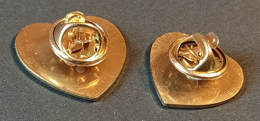 Serduszka WOŚP kolekcjonerskie przypinki