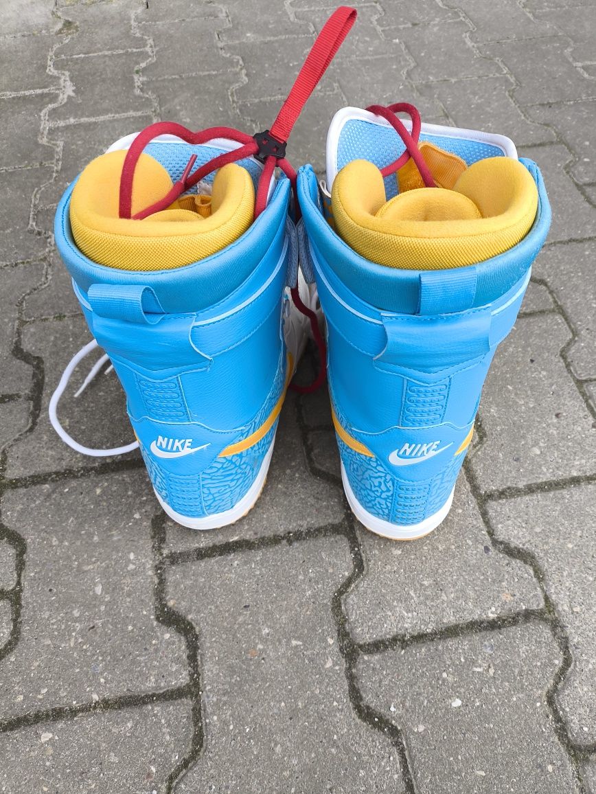 Buty snowboardowe Nike rozmiar 41