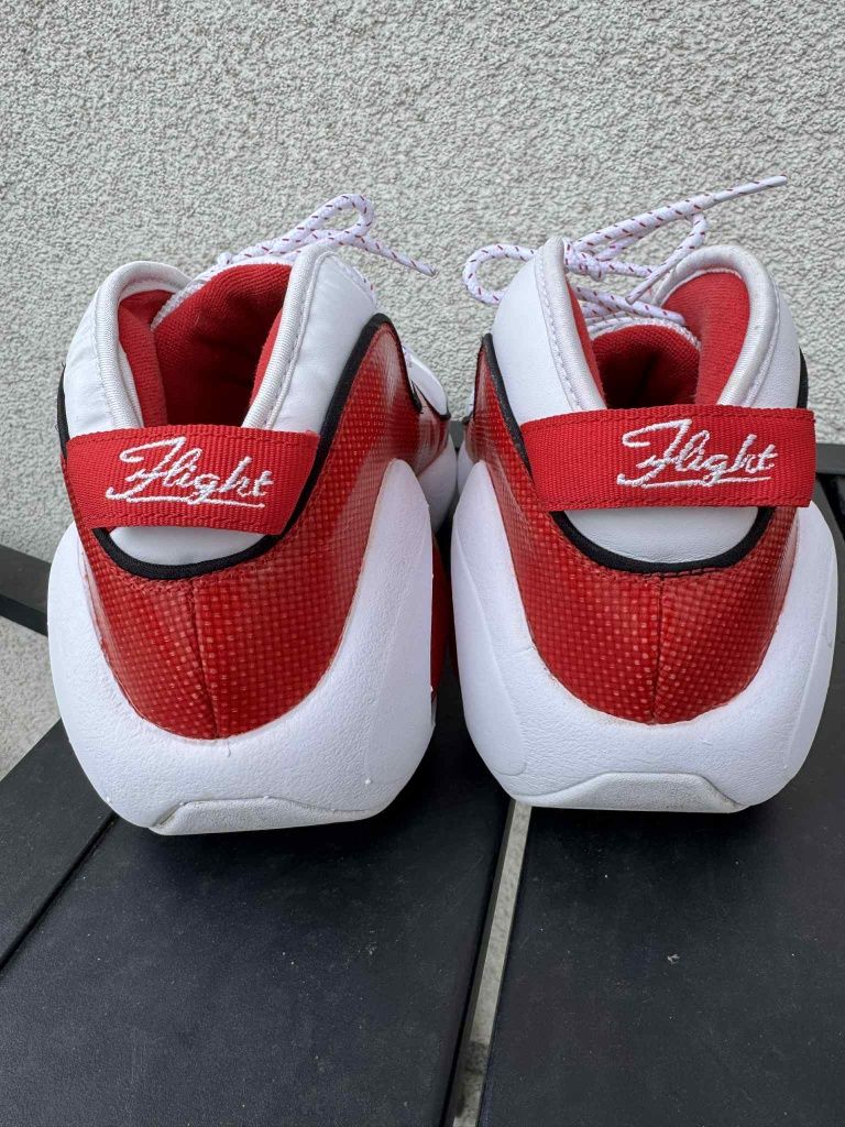 Nike        ZOOM