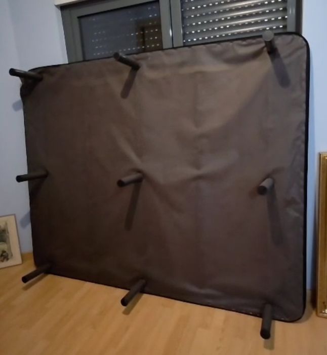 Sommier casal em preto