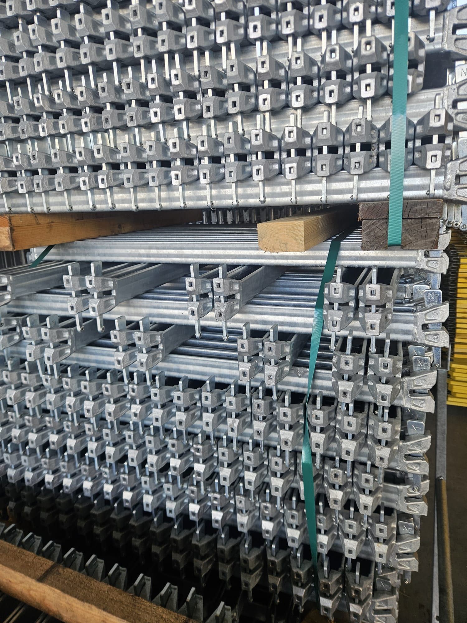 Rusztowanie modułowe  klinowe 100m2 15 długość x 6,4 wysokość robocza