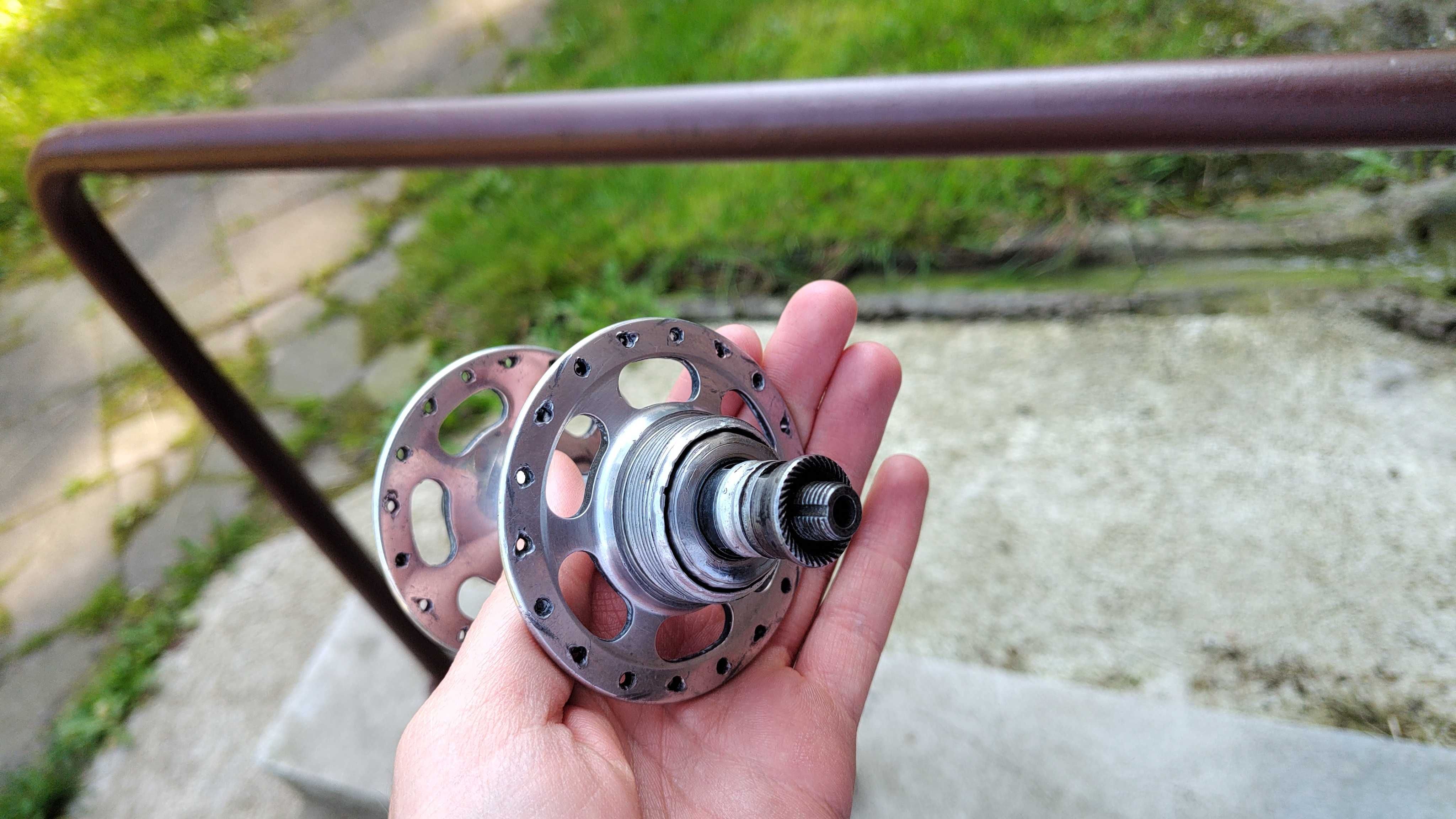 Piasty Campagnolo "No Record" 36 szprych - wysoki kołnierz