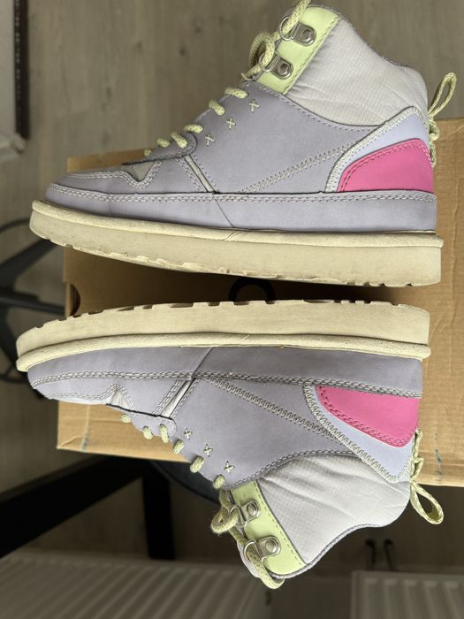 Кросівки зимові, демі UGG оригінал 36.5 розмір