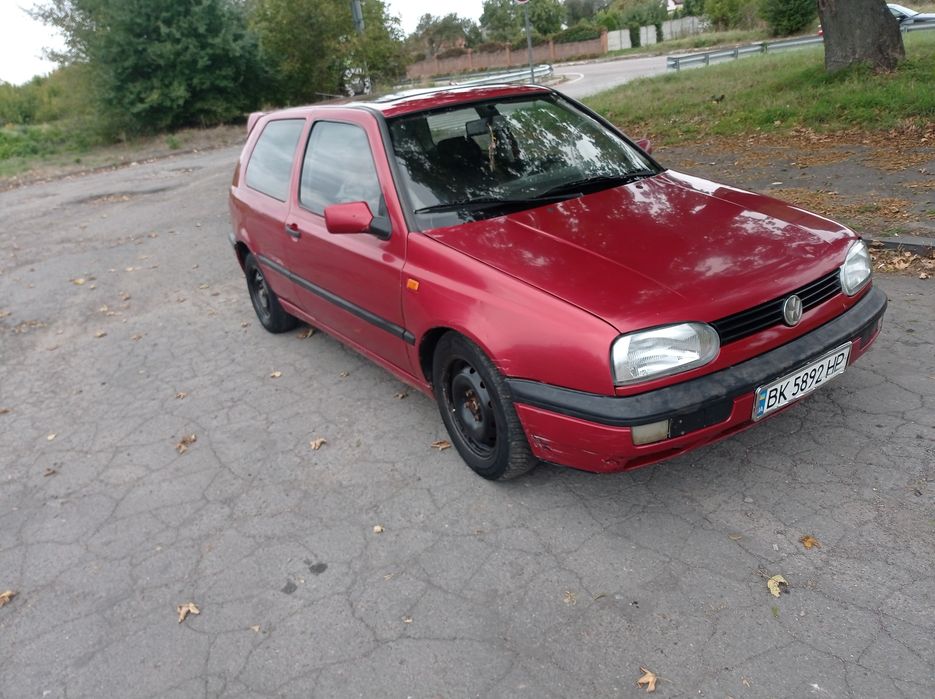 Автомобіль гольф 3