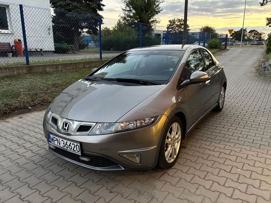 Honda Civic Honda Civic 1.8 V-TEC 140 KM , PRZEGLĄD i OC do Marca 2026