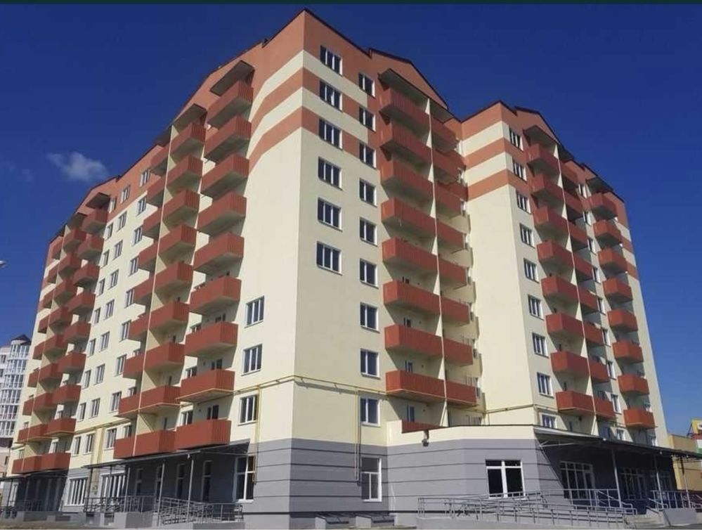 Терміновий продаж 3к дворівнева новобудова Миру 32 без комісії