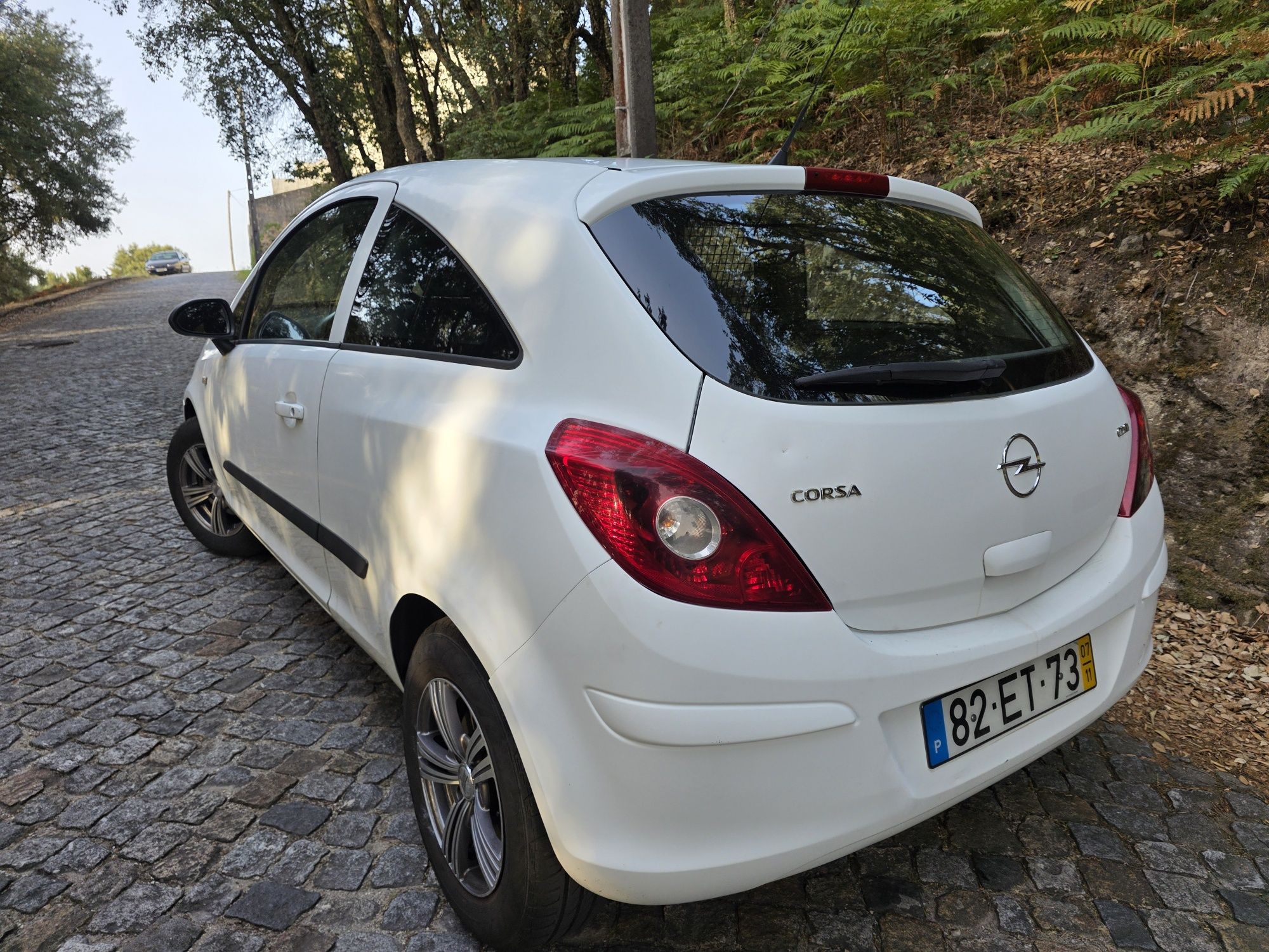 Opel corsa d 1.3 cdti 2 lugares