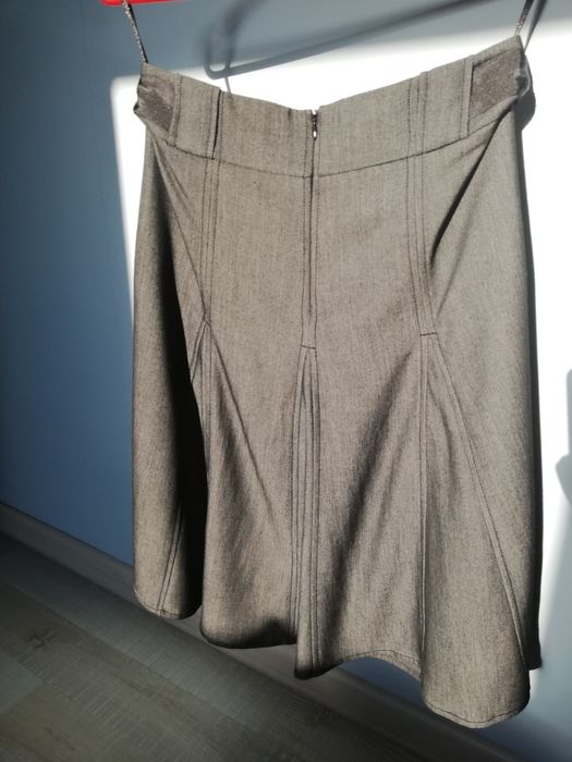 Spódnica za kolano szara Reserved