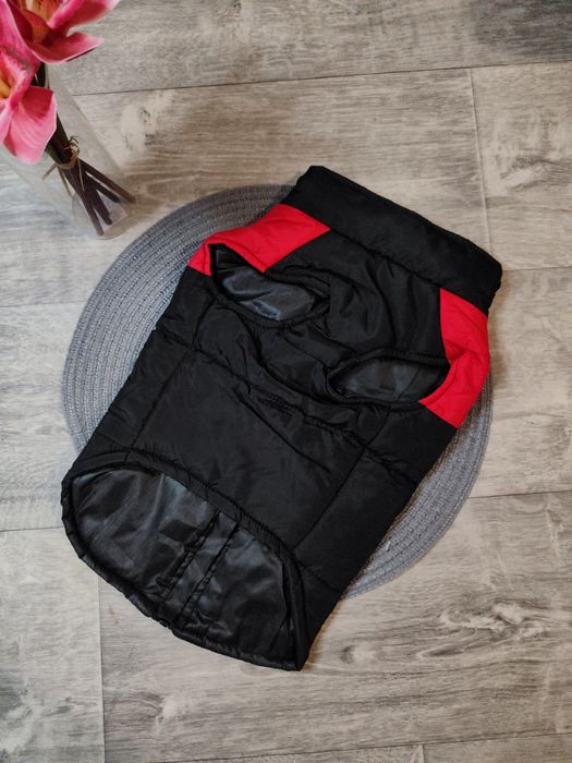 Демісезонна жилетка для собак.