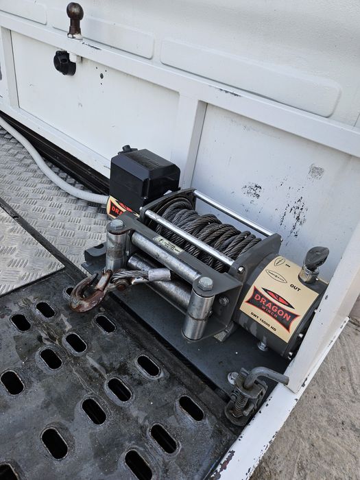Peugeot Boxer 3.0jtd autolaweta Holownik