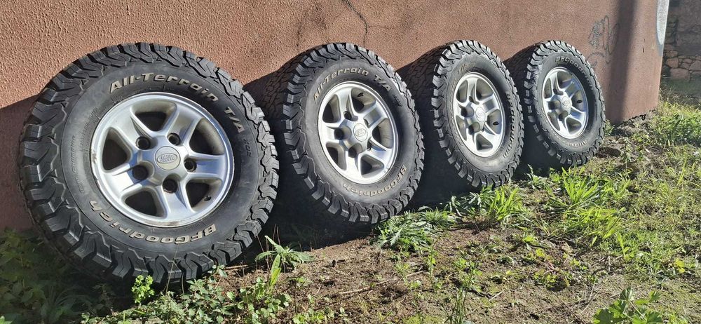 4 Jantes Boost, Pneus e Centros /Land Rover Defender