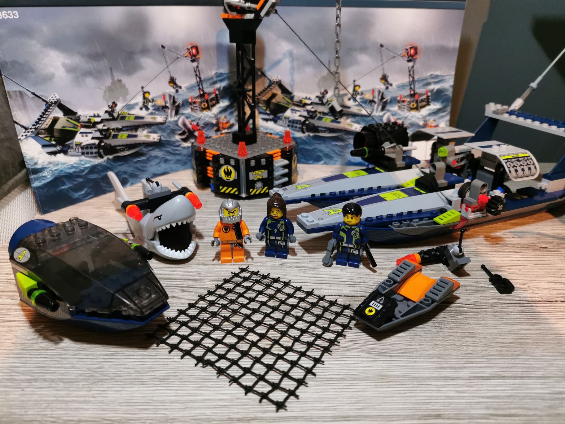 Lego Agents 8633 Misja 4 Agenci ratunkowi łodzi unikat