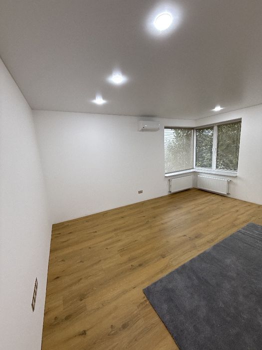 Продаж сучасної 2 кімнатної квартири у Чернівцях