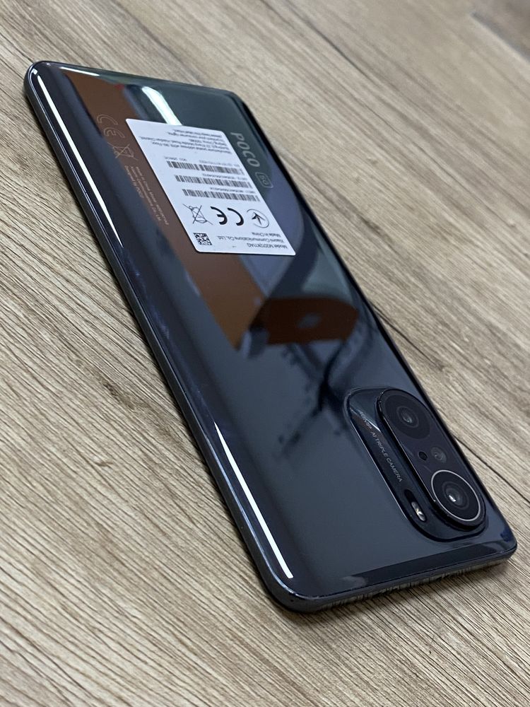 Poco f3 / 256gb.