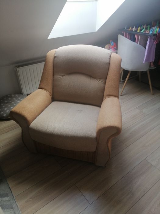 Kanapa i dwa fotele