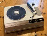 Gramofon Philips ze wzmacniaczem lampowym