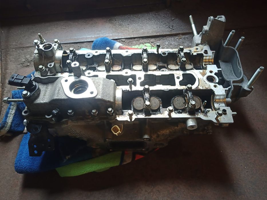 Головка двигуна Форд Ескейп