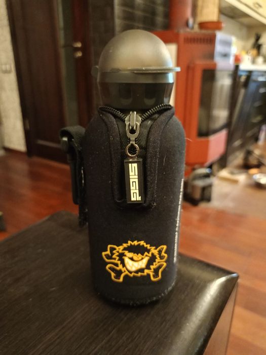 Бутылка фляга для воды SIGG