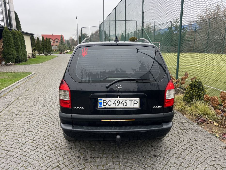 Opel Zafira 2003 p 2.2DTI Хороший стан!