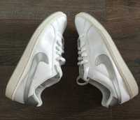 Nike Court Majestic 40/25,5cm