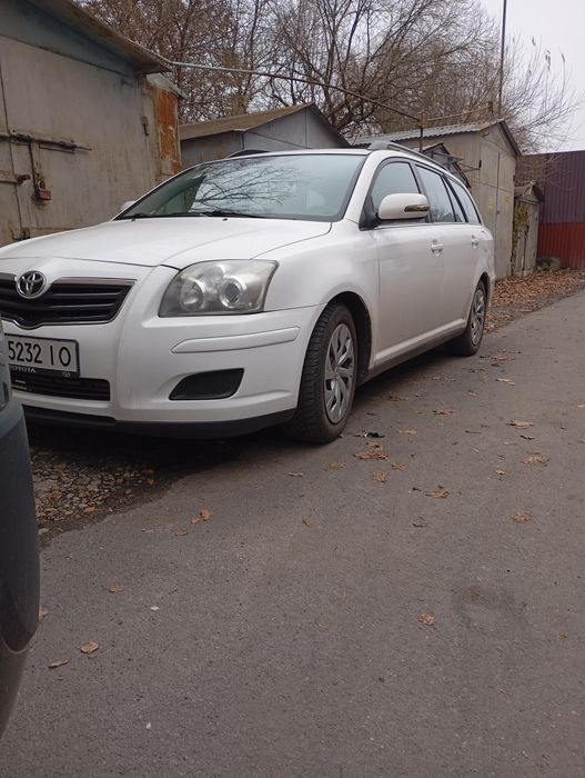 Тойота Авенсіс 1.8 Газ-Бенз