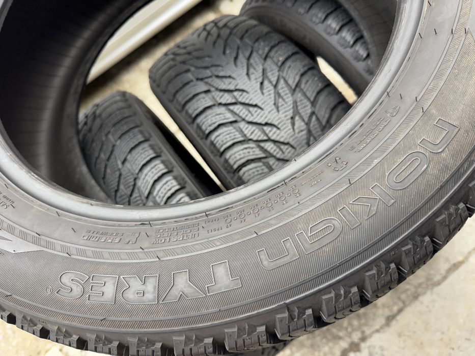 235/55R18 Nokian Hakkapeliitta R3 SUV 4шт