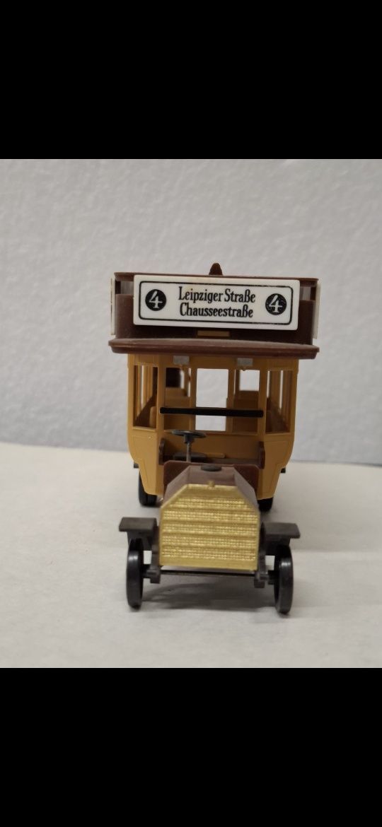 Model Daimler 1911 Berliner bus 1:43