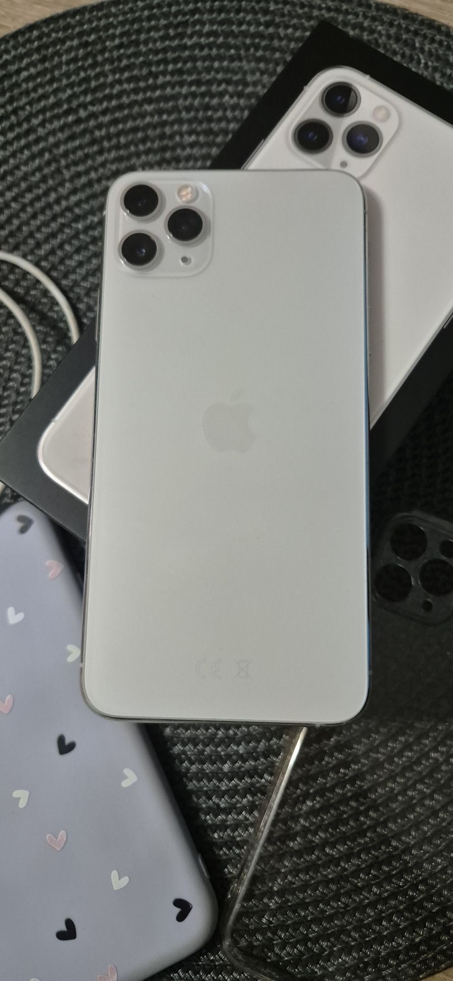Iphone 11 Pro Max Biały/ White. Kupiony w iSpot