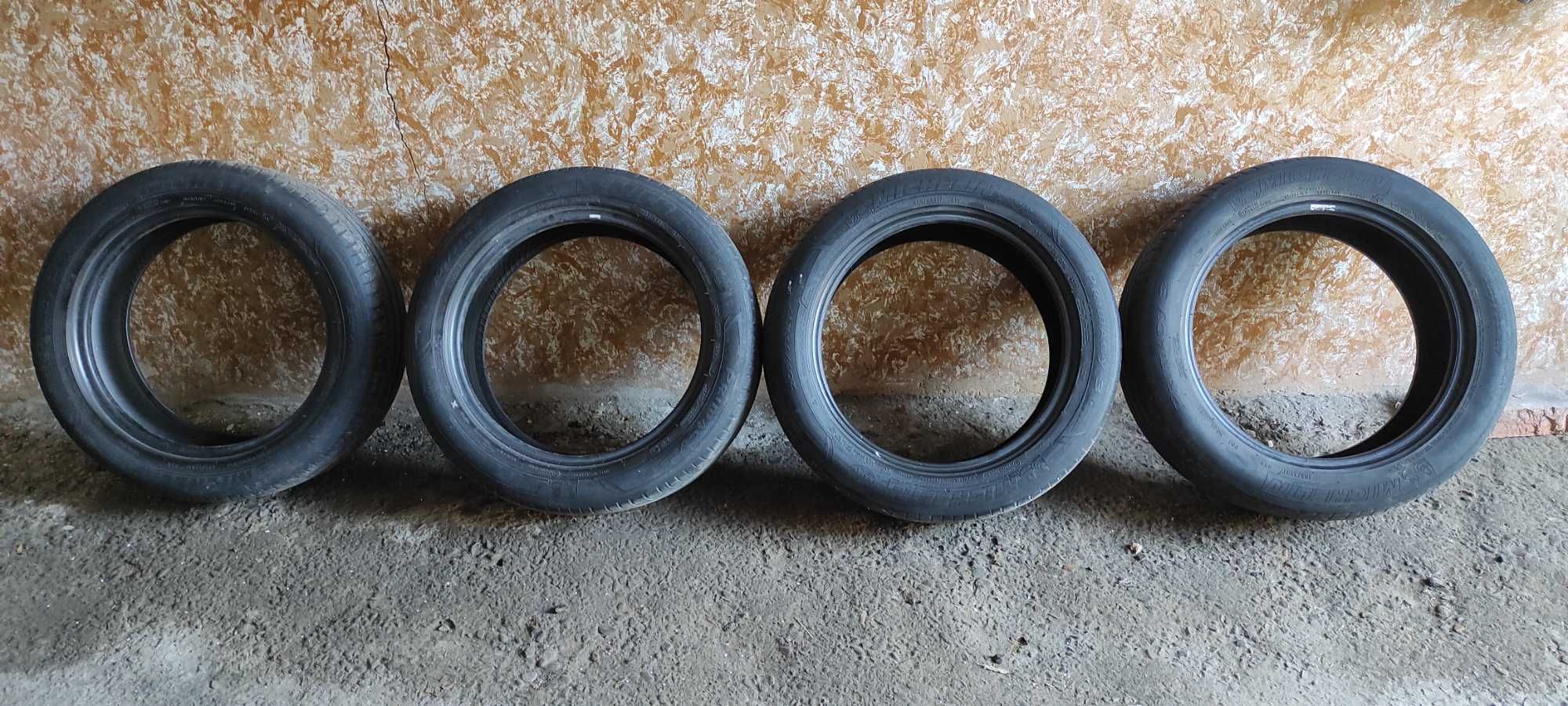 Шини Michelin R17 205/55 (б/в)
