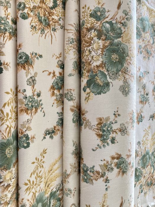 Tecido antigo - 4 fragmentos