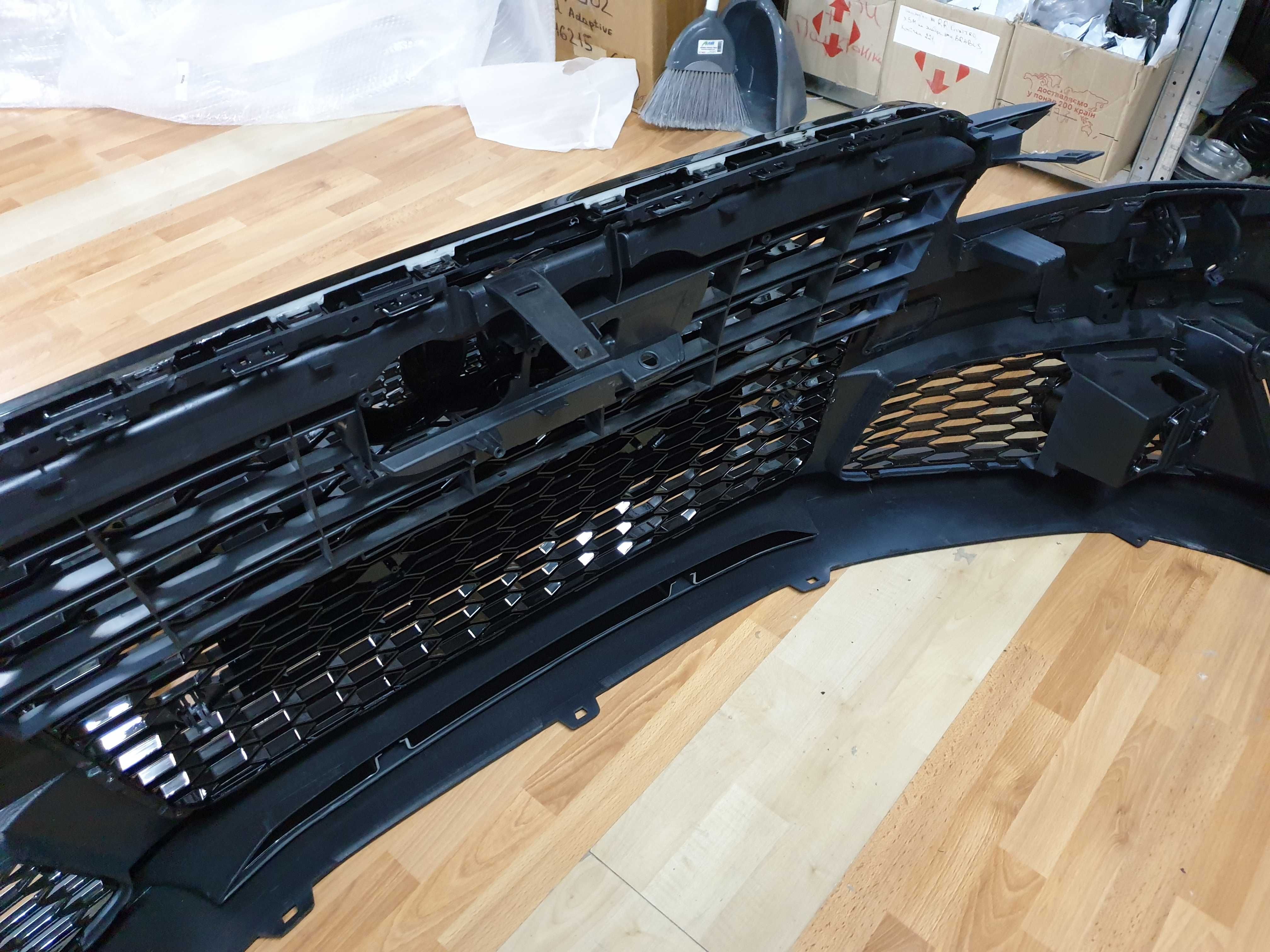 Передній бампер в стиле RS FB  Audi  A8 D4 2010-2014г.