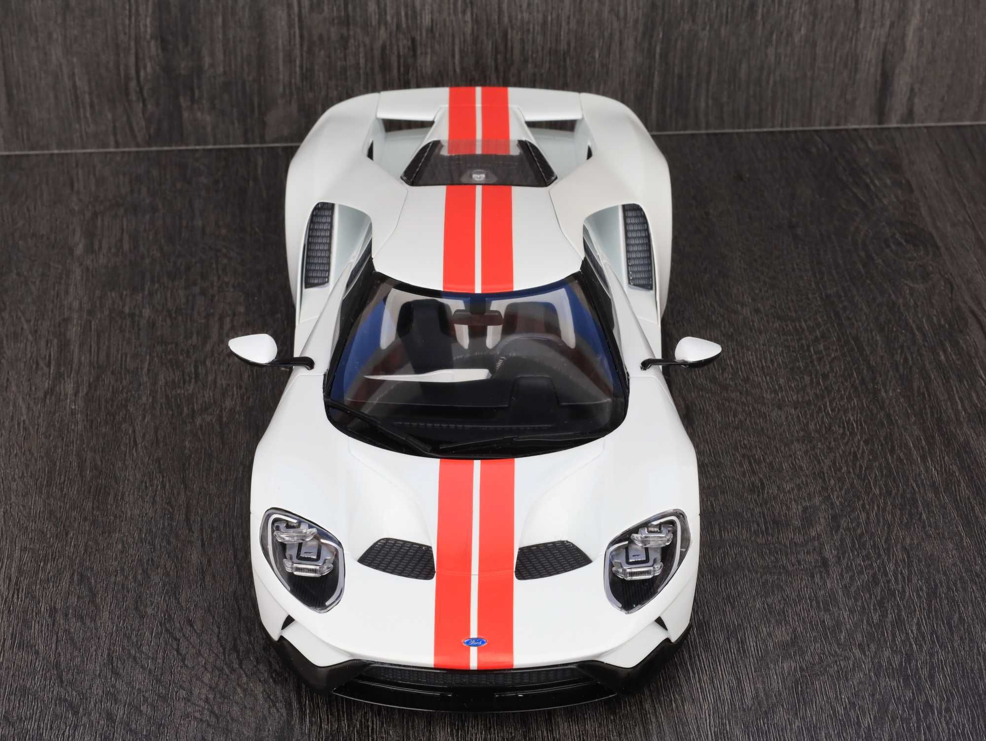 Ford GT 1:18 GT Spirit