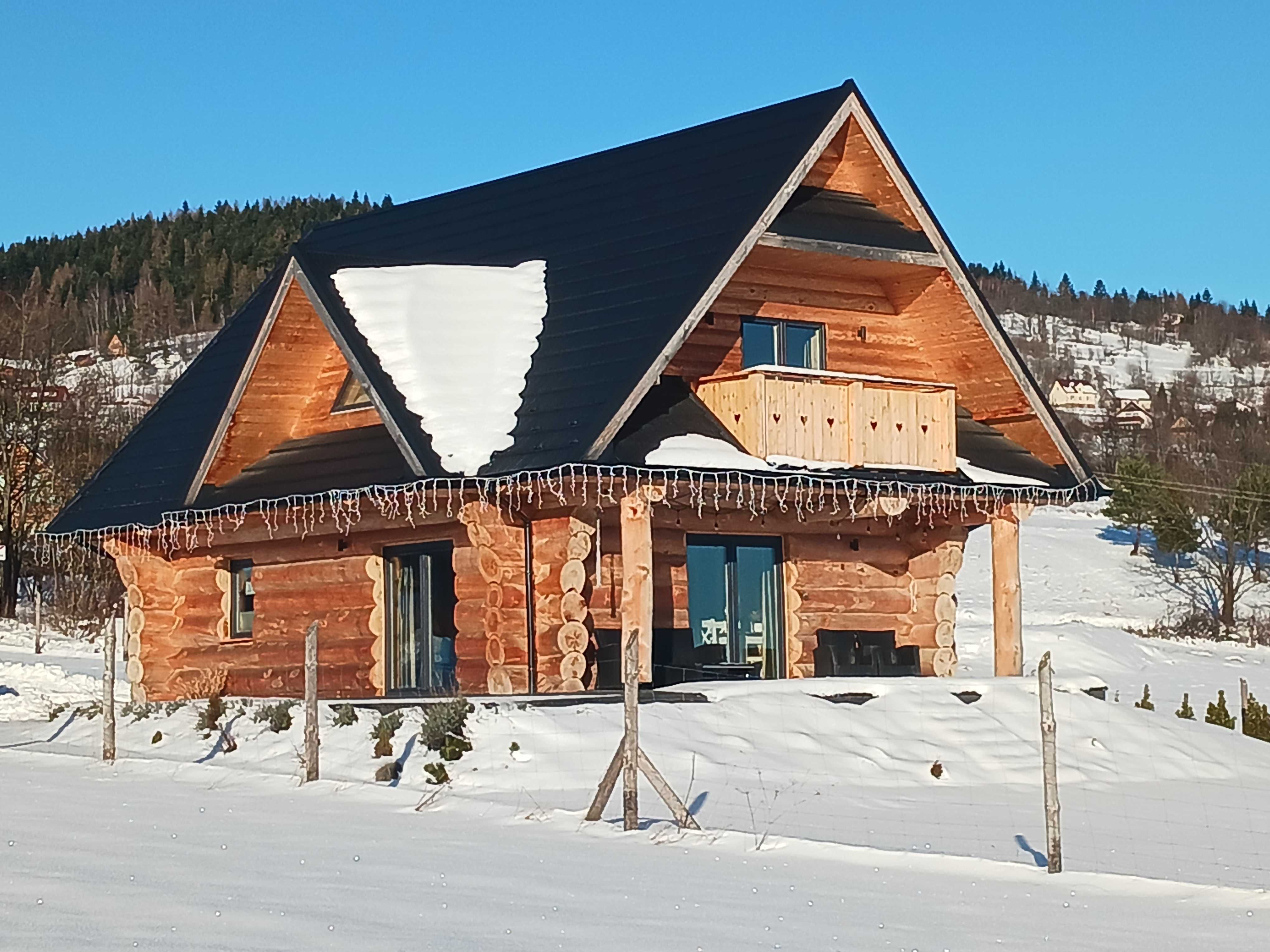 Domek w górach dom drewniany z bali SAUNA weekend noclegi ZAWOJA góry