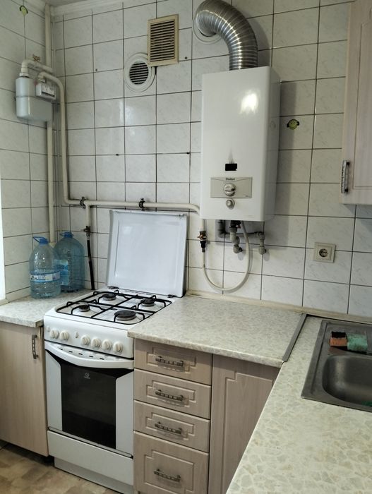 Здам 2-х кімнатну квартиру по вулиці Володимирівська.