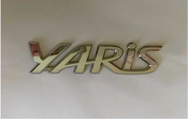 Napis emblemat Toyota Yaris II